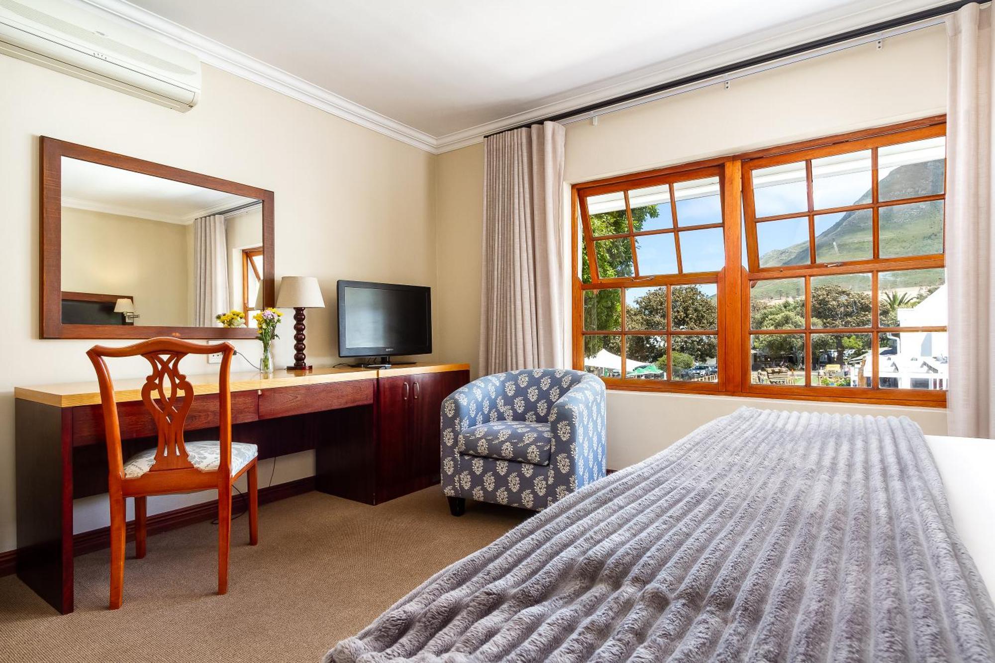 Noordhoek Village Hotel Dış mekan fotoğraf